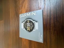 Garmin Venu 4 – 45 mm – neuwertig – gekauft 2025 – Garantie